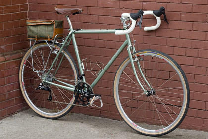 Raphael Cycles Dirt Camper