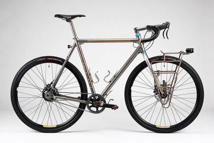 Fireflys All-road Tourer