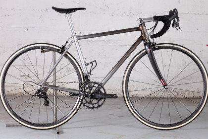 French Strength: Victoire Cycles for Rapha