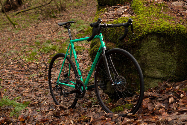 The Green Man Rides: Elliff 'All-Weather Fast Bike'