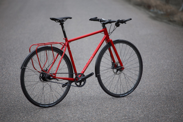 Czech Both Ways: SingleBe Red Commuter