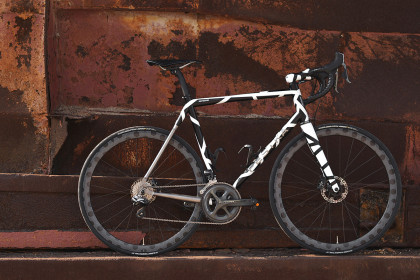 Titanium Monotone Time: Mike's Festka Asphalt