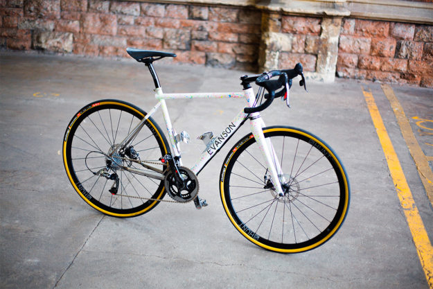 The Colourful Colcestrian: Claire's Evanson Road Bike