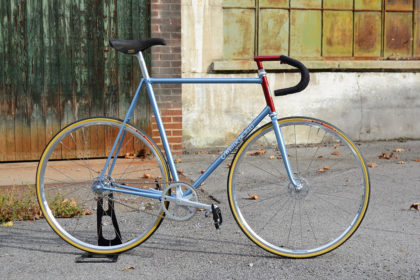 A Sparrow In The Hand: Winter Bicycles Suzume