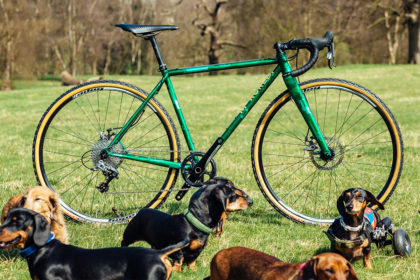 Canine 'Cross: Mercredi Bikes Sausage Dog CX