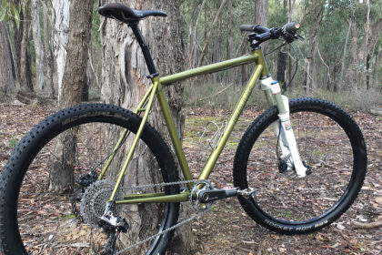 Green And Gold: Gellie Customs 27.5 MTB