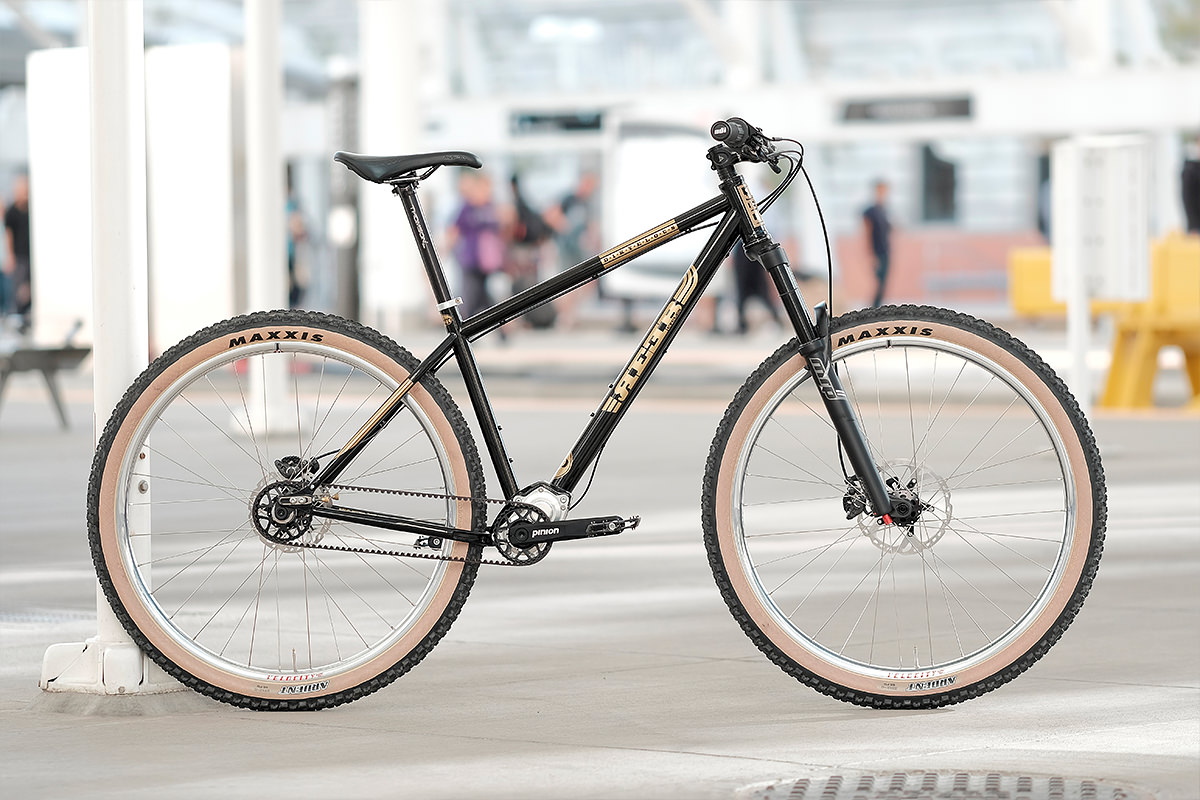 reeb cycles