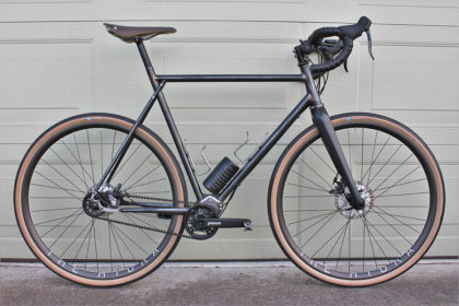 Breaking Away: Apt Cycles Pinion Belter Travel Bike