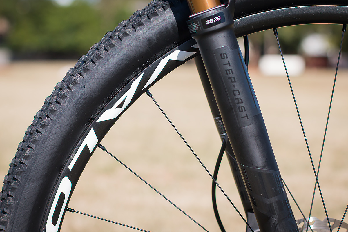 Riparazione La Corsa: Bianchi Methanol By Paint My Bike | The Spoken