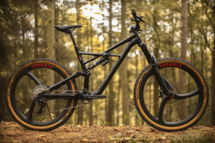 Tri-Blade Area: Spengle Carbon MTB Wheels